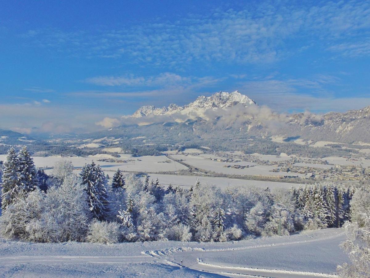 Chalet On The Ski Slope In St Johann In Tyrol Apfeldorf Luaran gambar
