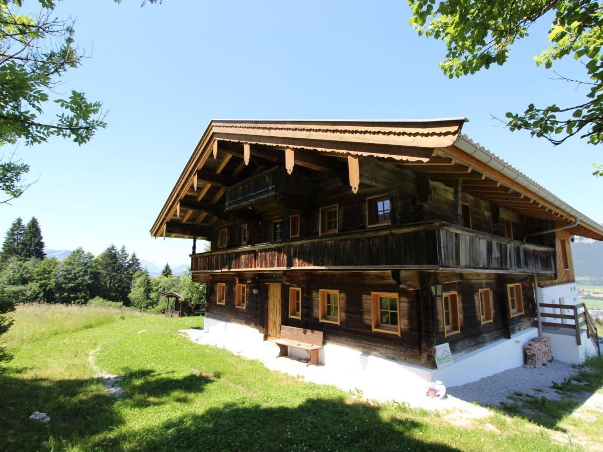 Chalet On The Ski Slope In St Johann In Tyrol Apfeldorf Luaran gambar